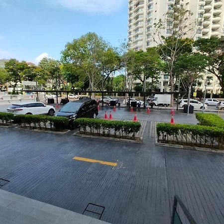Cozy Seaview Penang Homestay @ Gurney Pulau Pinang جورج تاون المظهر الخارجي الصورة