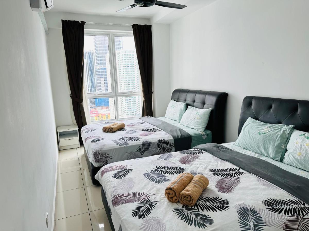 Cozy Seaview Penang Homestay @ Gurney Pulau Pinang جورج تاون المظهر الخارجي الصورة